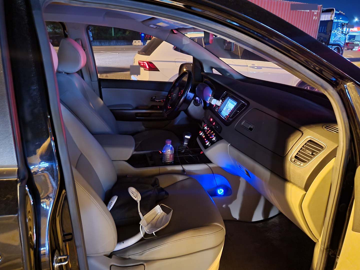 3b3tfjhgsi6q316952.jpg