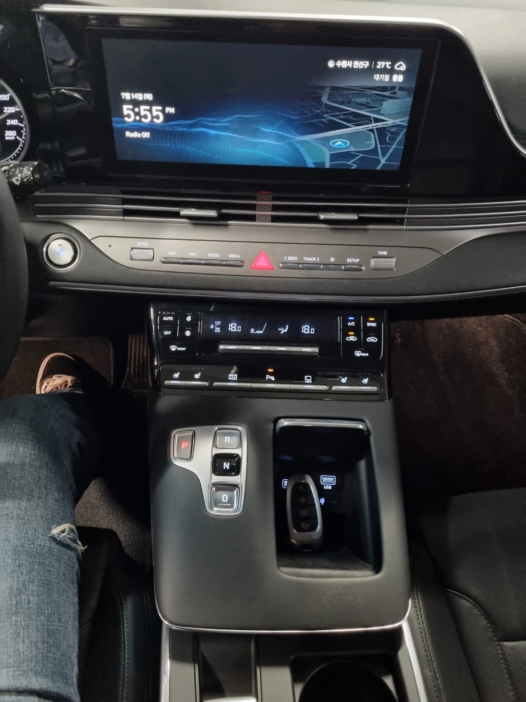 73cuv7827eo2.jpg