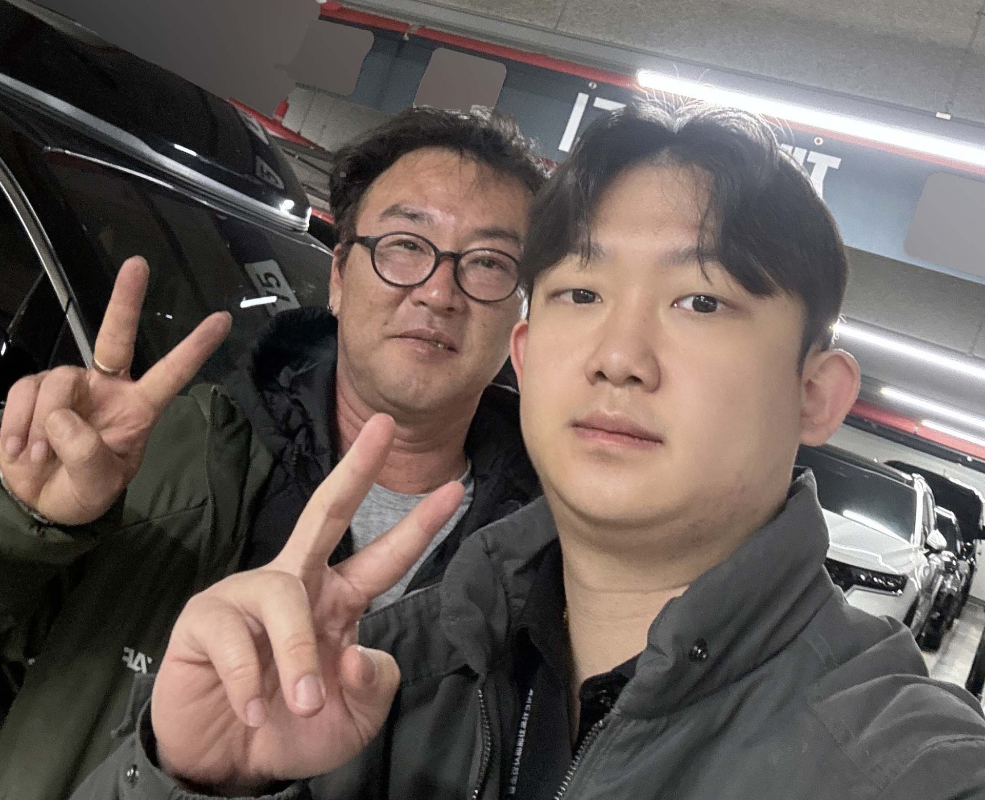 고민 끝에 만난 운명 같은 매물, 카니발 중고차 당일 계약 후기