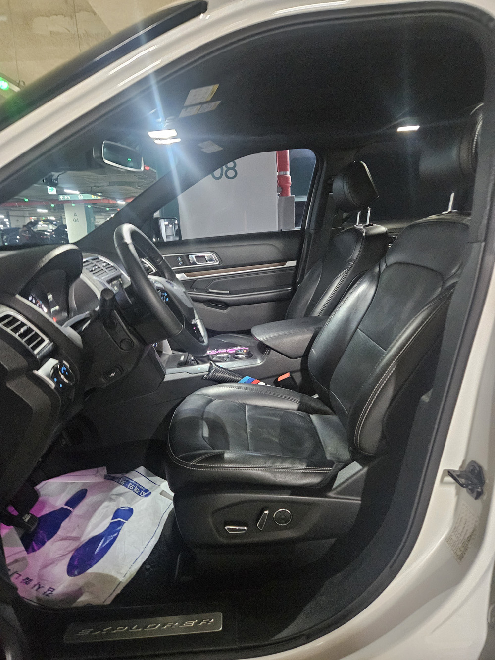 6mdg2j4oe9mt975720.jpg